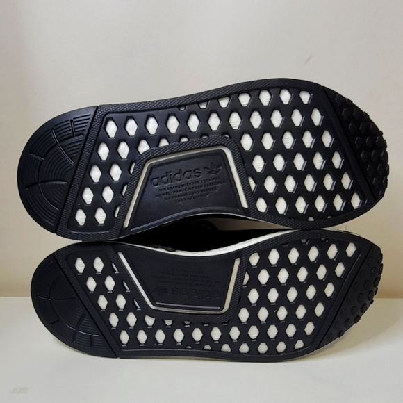 adidas NMD_R1 J PRIMEBLUE Black/White H02333 - Picture 7 of 11